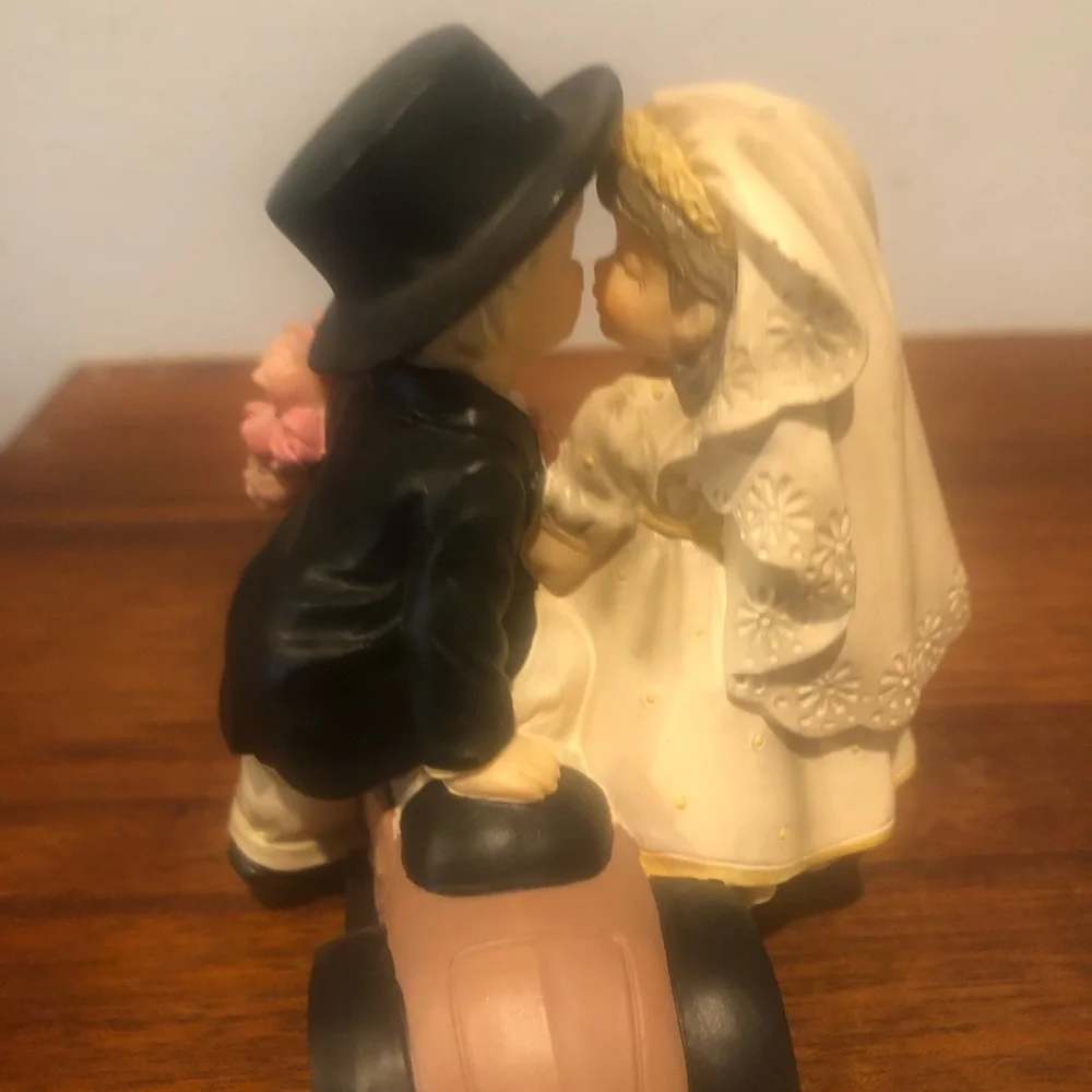 Vintage Bride and Groom mini topper